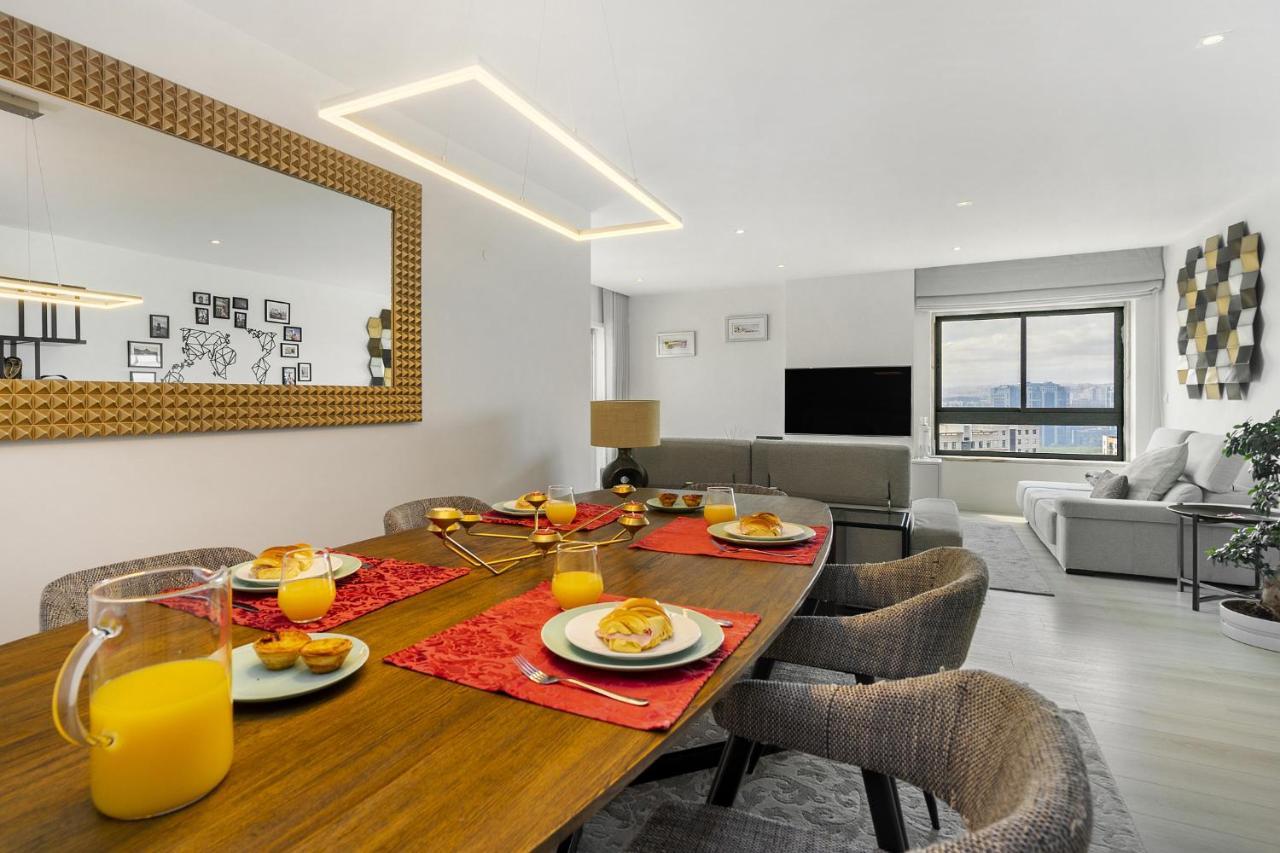 Whome Family Condo - Urban Retreat With Parking, Ac, Elevator In Great Location ลิสบอน ภายนอก รูปภาพ
